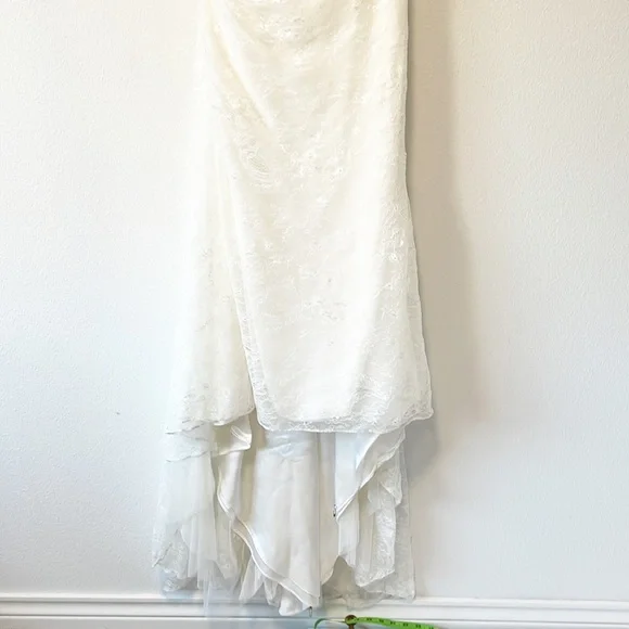 White By Vera Wang Wedding Dress Style VW351044 Size 2
